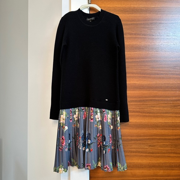 Ted Baker IZITAA Oracle pleated sweater dress- size 0 - Picture 2 of 6